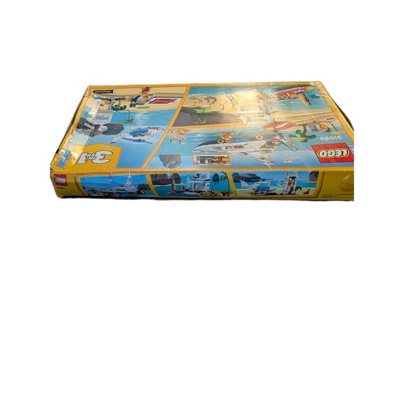 LEGO Creator 3-in-1 Cruising Adventures (31083) New/Sealed Box Creasing & Wear - Picture 6 of 10